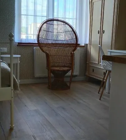 Heweliusz House