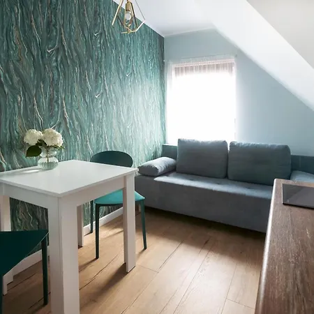 Heweliusz House Apartamento *