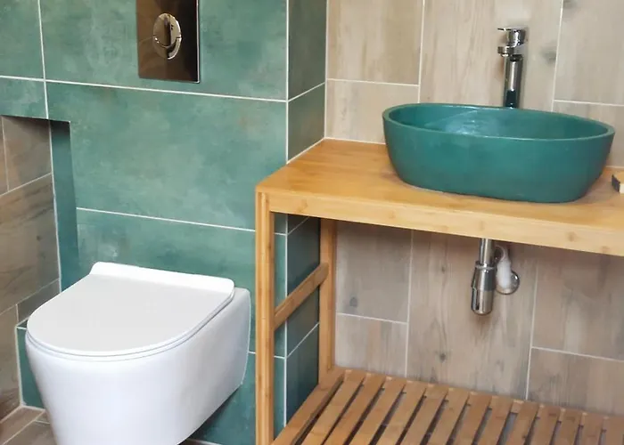 Heweliusz House Стегна