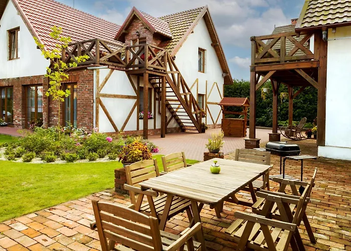 Heweliusz House * Стегна